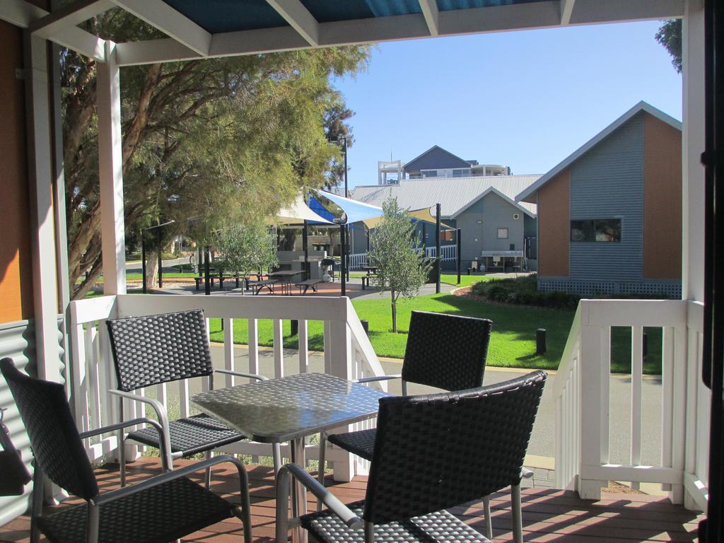 Mandurah Ocean Marina Chalets Eksteriør bilde